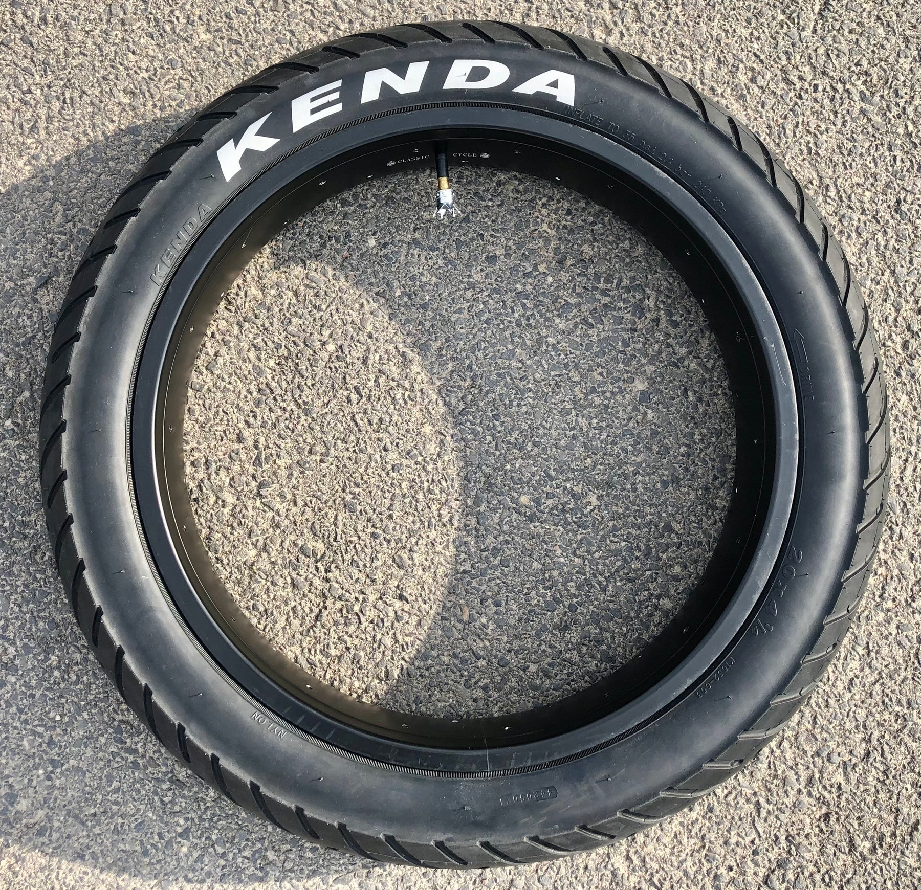 Kenda Kraze 20 x 4 1/4 Tire